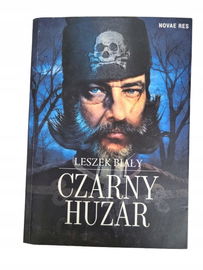 Czarny huzar Biały