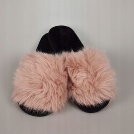 Klapki z futrem pudrowy róż r. 36/37 *Butik*