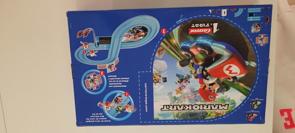 Tor wyścigowy Carrera FIRST Mario Kart (2,4 m) + 2 autka Mario i Yoshi | Komplet