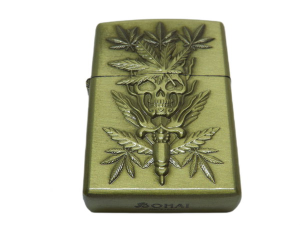 ZAPALNICZKA BENZYNOWA METALOWA WZÓR CANNABIS