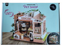 Miniaturowy domek DIY z oświetleniem LED PET SHOP LED sklep zoologiczny