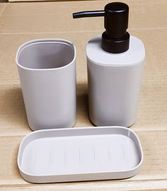 Zestaw łazienkowy dozownik kubek mydelniczka kolor taupe