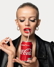 Zaproszenie na SESJĘ FOTOGRAFICZNĄ z Dominiką Woźniak