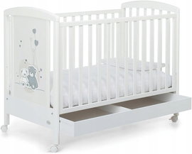 ŁÓŻECZKO DREWNIANE FOPPAPEDRETTI LOVELY 131x131 CM BIAŁE