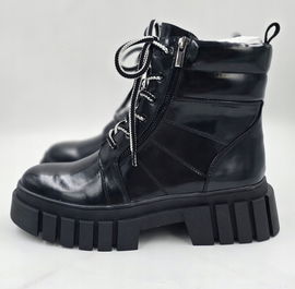 Damskie botki na platformie czarne Steve Madden Incredible R.40 ST54R