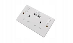 Gniazdko Ścienne 2xAngielskie 2xUSB z wyłącznikami