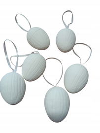 Zestaw 6 białych styropianowych jajek z wytłoczonym wzorem 6cm