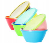 Youngever Zestaw 9 Plastikowych Misek z Pokrywkami - 340 ml