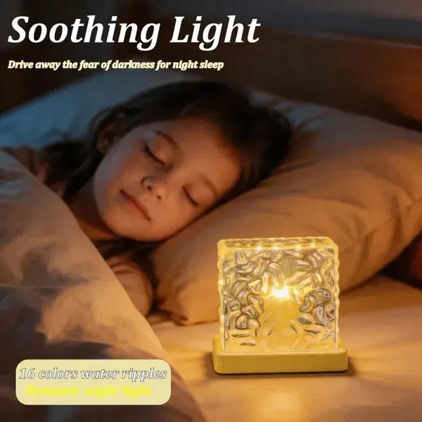 Lampka nocna LED 16 kolorów z efektem fal wodnych