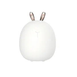 Lampka nocna z kreskówkowym królikiem, ładowana przez USB