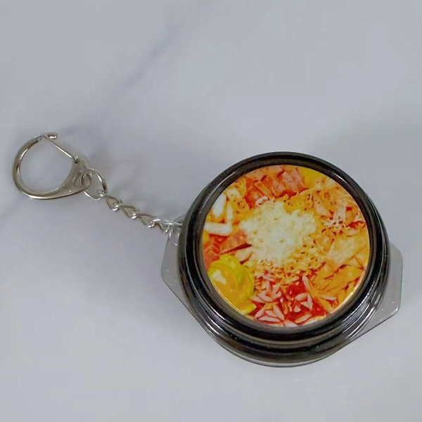 Mini brelok z przyciskiem, kolor C
