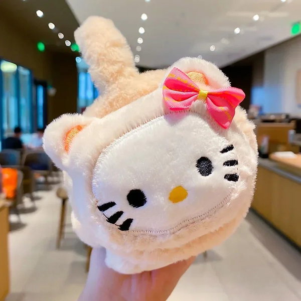 Nauszniki Hello Kitty pluszowe białe