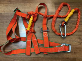 Szelki z liną do wspinaczki 2m czterosplotowa
