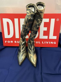 OBUWIE DAMSKIE NA OBCASIE KOZAKI