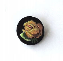 BROSZKA FOLK - HAFT ŁOWICKI - ŻÓŁTA RÓŻA RĘKODZIEŁO