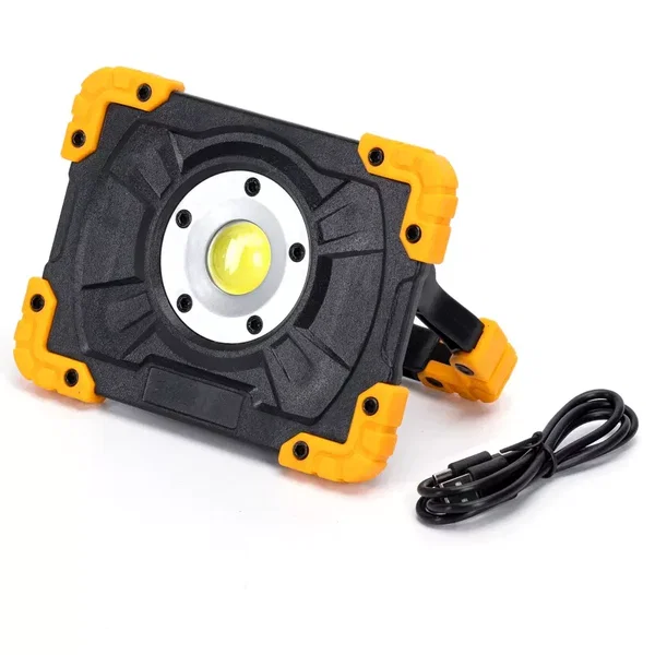 Reflektor 500 lm LED na 3 baterie AA przenośna lampa robocza o mocy 5W