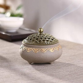Ceramiczny pojemnik na kadzidełka, kadzielnica