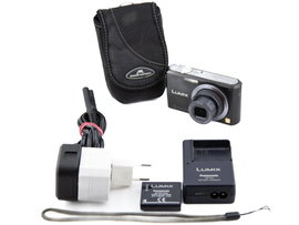 Aparat Cyfrowy Panasonic Lumix DMC-FX100 / Nr. FF8FA03670R