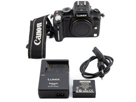 Bezlusterkowiec Panasonic Lumix DMC-GH2 Body + ładowarka / Przebieg 17161