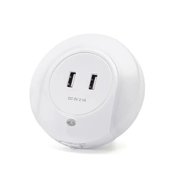Lampka nocna LED z ładowarką USB i dwoma portami USB do gniazdka o ciepłej barwi