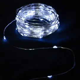 Lampki choinkowe drucikowe 20 LED zimne 2 m na baterie guzikowe do dekoracji
