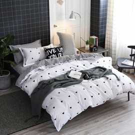 FREYAMY DWUSTRONNA POŚCIEL CZARNO - BIAŁA SERDUSZKA 135X220 / 80X80