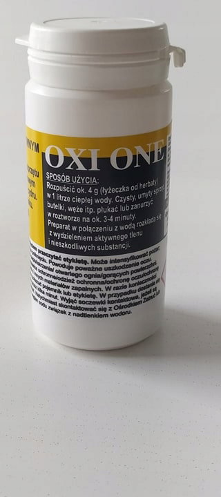 Oxi One 100 g do końcowego mycia sprzętu.