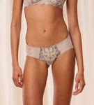 Sensual Spotlight Hipster 44