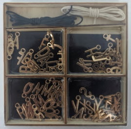 ZESTAW DO TWORZENIA BIŻUTERII DIY BRANSOLETKA LITERKI ZŁOTE CHARMS 48