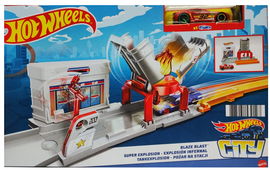 Tor zamochodowy fjn39 pożar na stacji zestaw z autem dla dzieci na prezent