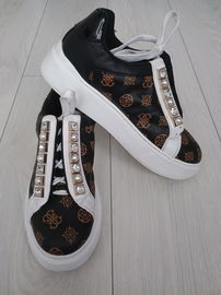 Sneakersy  Guess Brązowe