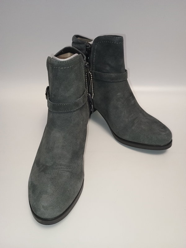 Botki Caprice R.36
