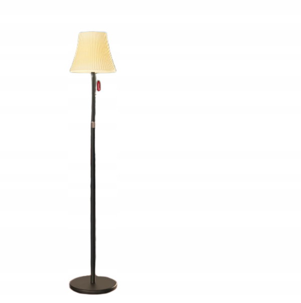 Lampa Podłogowa RGB Mojimdo Czujnik Zmierzchu IP65 Taras Ogród LED USB C
