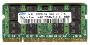 Real Foto DDR2 1GB SAMSUNG 2Rx8 PC2-5300S-555-12-E3