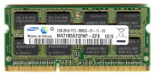 Real Foto DDR3 2GB SAMSUNG 2Rx8 PC3-8500S-07-10-F2