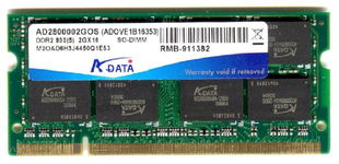 Real Foto DDR2 2GB ADATA 800(5) 2GX16 SO-DIMM