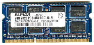 Real Foto DDR3 2GB ELPIDA 2Rx8 PC3-8500S-7-10-F1