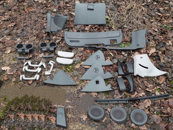 SPARK 10-14 plastik osłona schowek listwa M300