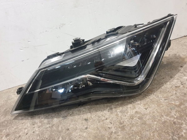 SEAT LEON III LIFT 16-20 reflektor lampa przód lewa FULL LED