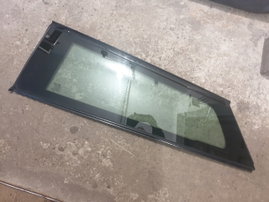 RANGE ROVER EVOQUE L538 11-18 szyba lewa tył karoseryjna 3D