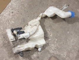 VW PASSAT B5 4.0 W8 LIFT 00-05 zbiornik spryskiwaczy XENON