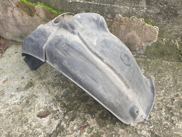 AUDI A6 C7 LIFT 14-18 nadkole lewe przód