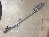 MERCEDES A-KLASA W169 04-12 mechanizm wycieraczek kpl. EUR. W245