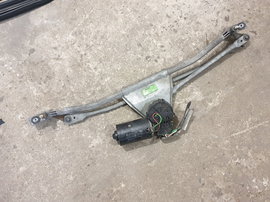 VOLVO 440 460 88-96 mechanizm wycieraczek kpl. EUR.