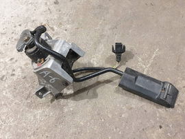 AUDI A6 C4 94-97 pedał gazu potencjometr