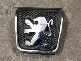 PEUGEOT 406 95-04 emblemat przód logo