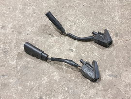 FORD FOCUS MK3 11-17 spryskiwacz szyby przód grzany dysza C-MAX