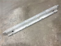 RANGE ROVER EVOQUE L551 18- belka pod chłodnicę pas przedni dół