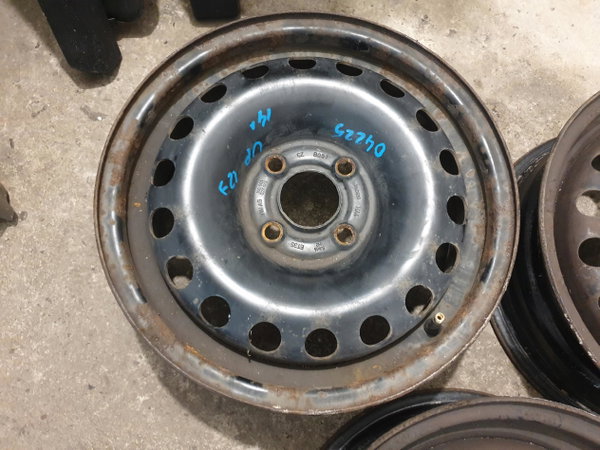 VW UP 12- MII CITIGO felga 14" 4x100 ET 35
