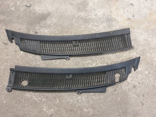 SUZUKI SWIFT 89-94 podszybie kpl. L+R